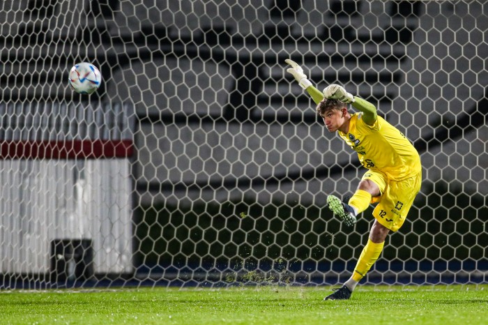 KKS Kalisz - Hutnik fot. Paweł Jerzmanowski (13).jpg