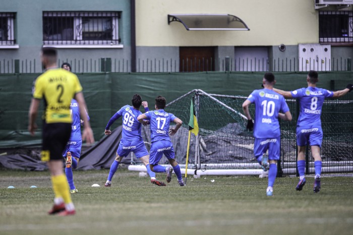 Siarka Tarnobrzeg - Hutnik Kraków fot. Paweł Jerzmanowski (51).jpg