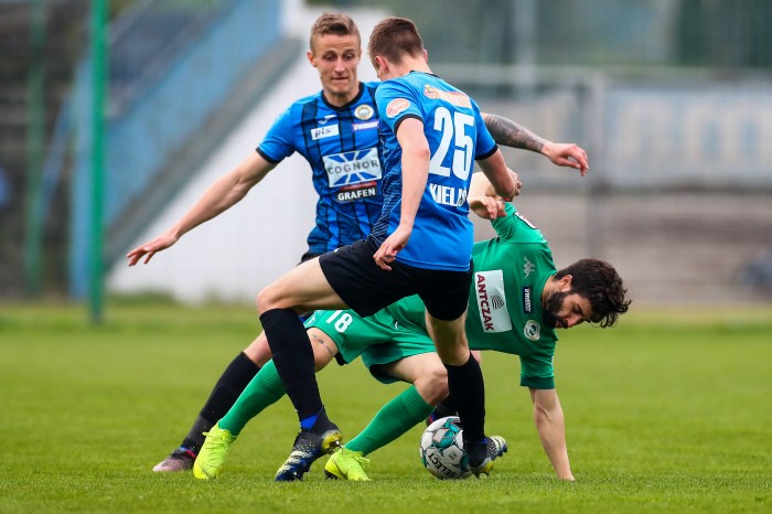 Hutnik - KKS Kalisz (fot Paweł Jerzmanowski) 33.jpg