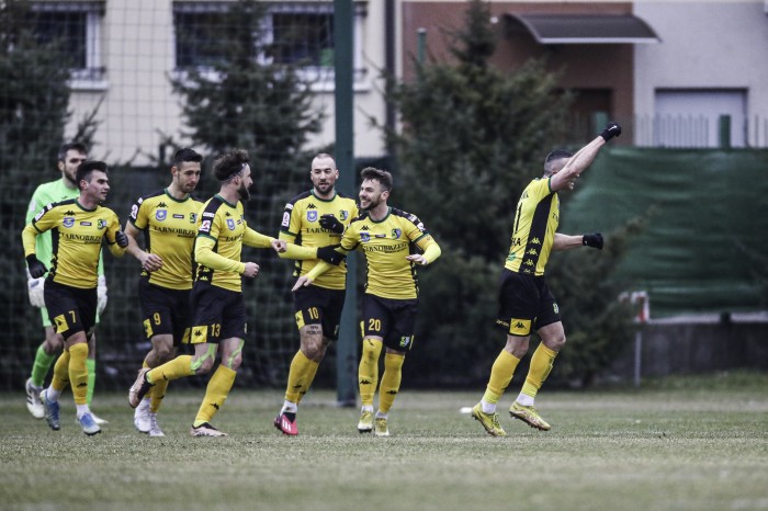 Siarka Tarnobrzeg - Hutnik Kraków fot. Paweł Jerzmanowski (35).jpg