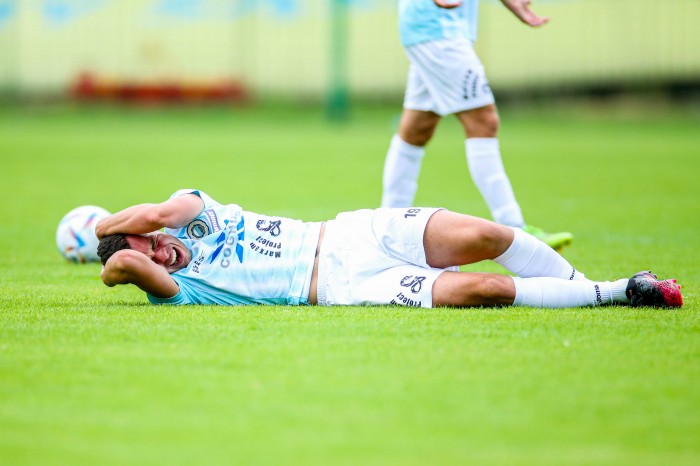 Hutnik - Lech Poznań II (fot. Edyta i Paweł Jerzmanowski) (25).jpg