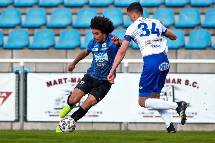 Wigry Suwałki - Hutnik (fot Paweł Jerzmanowski) 35.jpg