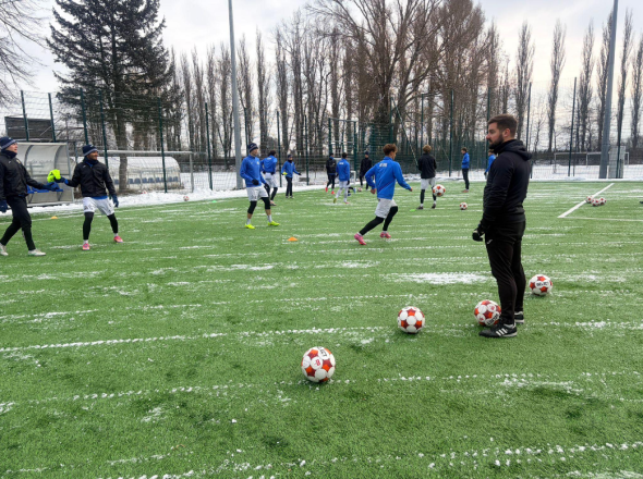 Pierwszy zimowy sparing na remis