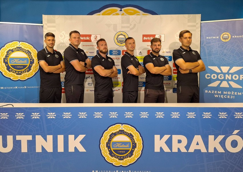 Trener Krzysztof Świątek z nowym kontraktem! Trener Krzysztof Świątek z nowym kontraktem!