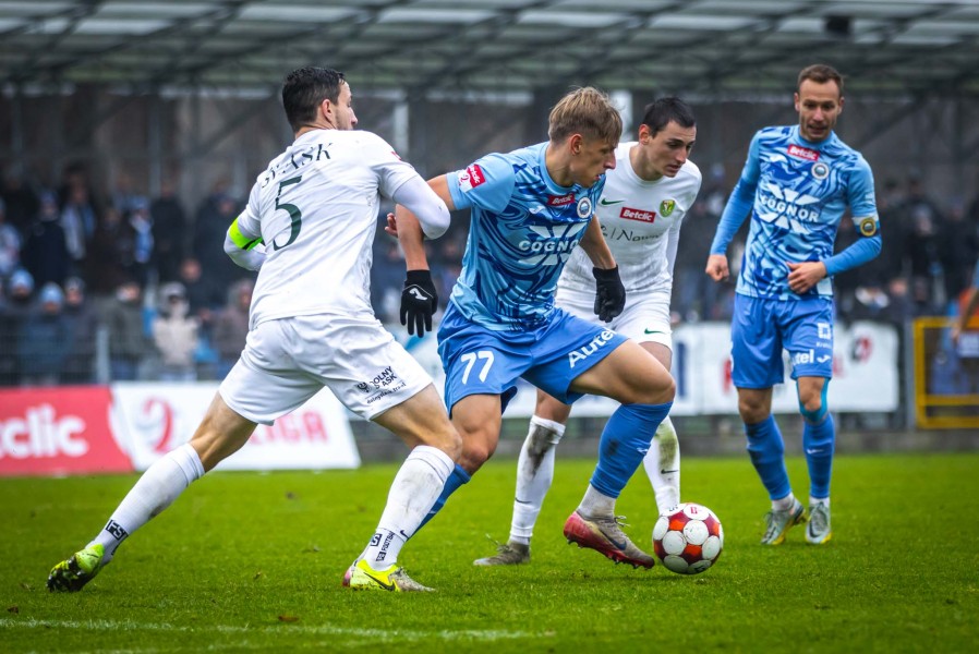 Hutnik wygrywa z rezerwami Śląska! Hutnik wygrywa z rezerwami Śląska!