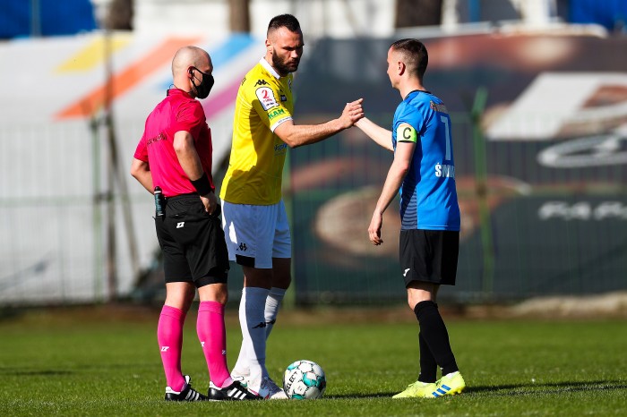 Hutnik - Olimpia Elbląg (fot. Paweł Jerzmanowski) 04.jpg