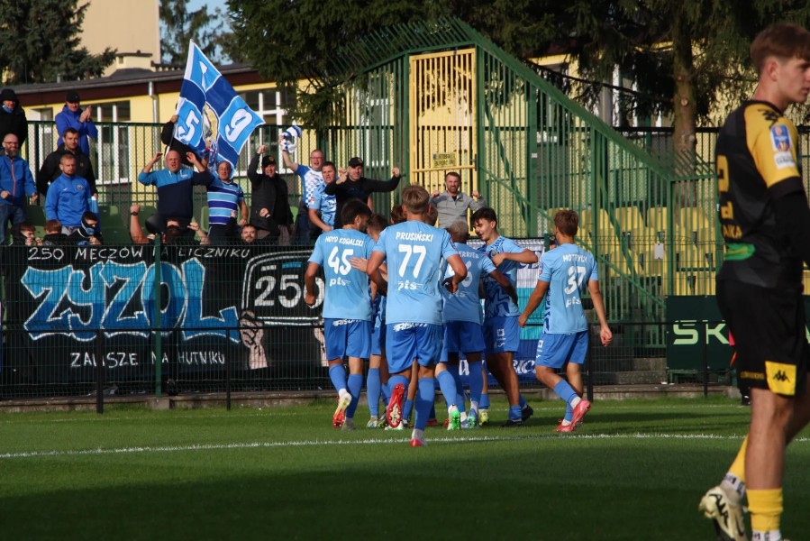 Awans jest nasz! Siarka - Hutnik 0:1 Awans jest nasz! Siarka - Hutnik 0:1