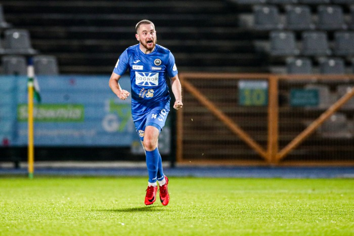 KKS Kalisz - Hutnik fot. Paweł Jerzmanowski (17).jpg