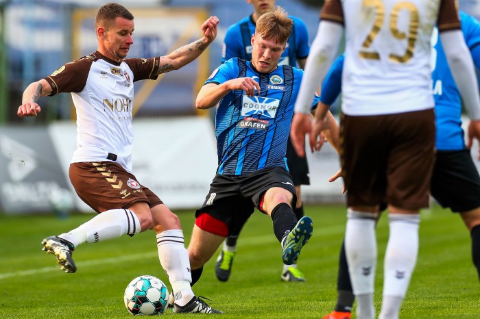 Hutnik - Garbarnia Kraków (fot Paweł Jerzmanowski) 35.jpg