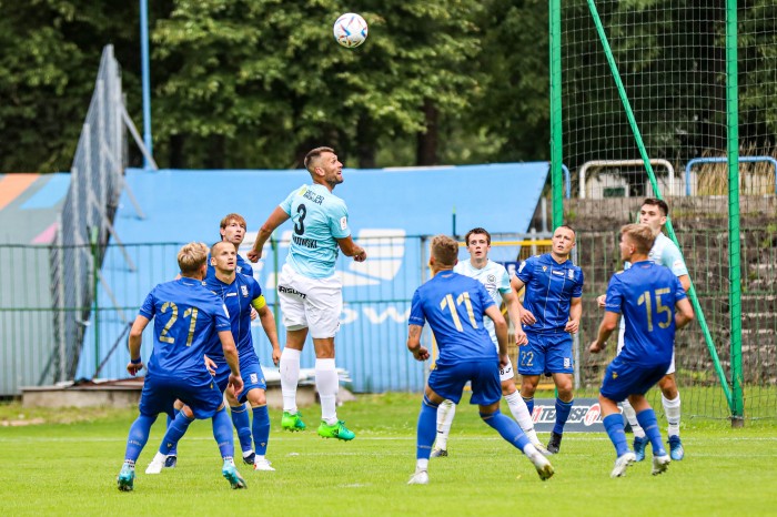 Hutnik - Lech Poznań II (fot. Edyta i Paweł Jerzmanowski) (13).jpg