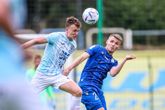 Hutnik - Lech Poznań II (fot. Edyta i Paweł Jerzmanowski) (27).jpg