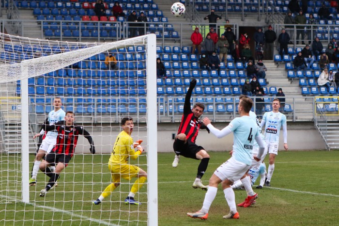 Pogoń Siedlce - Hutnik Kraków (28).jpg