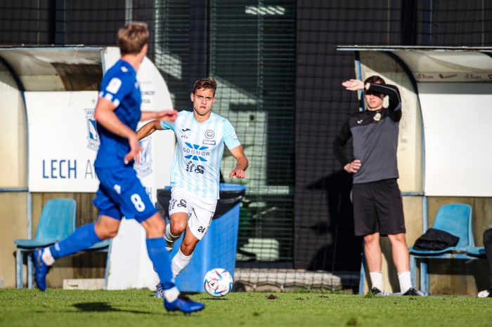 Lech II Poznań - Hutnik fot. Paweł Jerzmanowski (17).jpg