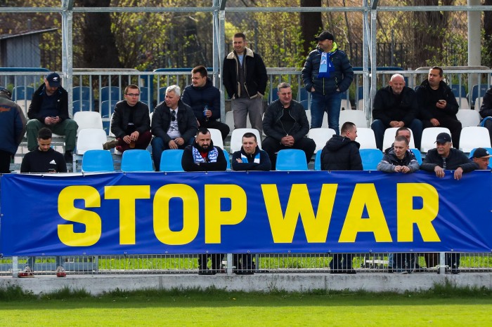 Hutnik - Sokół Ostróda fot. Edyta i Paweł Jerzmanowscy (45).jpg