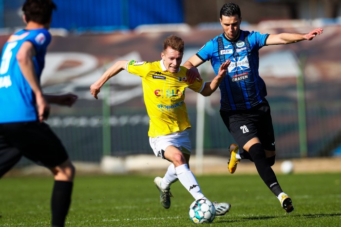 Hutnik - Olimpia Elbląg (fot. Paweł Jerzmanowski) 12.jpg