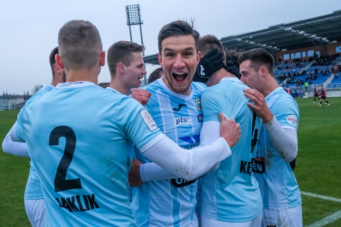 Pogoń Siedlce - Hutnik Kraków (23).jpg