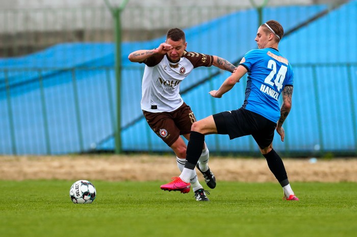 Hutnik - Garbarnia Kraków (fot Paweł Jerzmanowski) 20.jpg