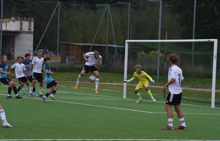 Legia Warszawa - Hutnik CLJ U17 fot. Andrzej Łucjan (34).JPG
