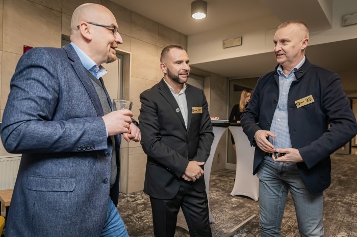 PPCL8306.jpg PPCL8306.jpg