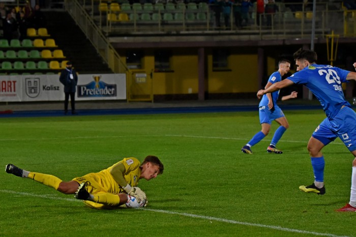 KKS Kalisz - Hutnik fot. Andrzej Łucjan (32).JPG