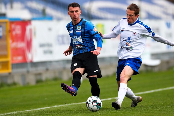 Hutnik - Błękitni Stargard (fot. Paweł Jerzmanowski) 07.jpg