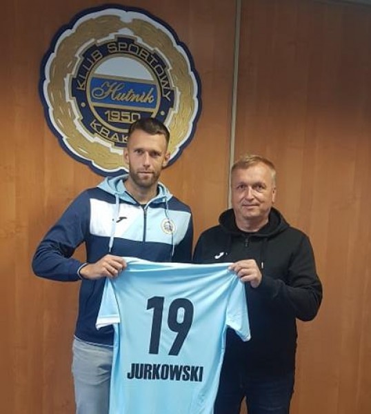 Adrian Jurkowski piłkarzem Hutnika!