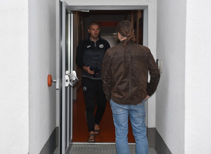 Zagłębie Lubin II - Hutnik Kraków fot. Andrzej Łucjan (8).JPG