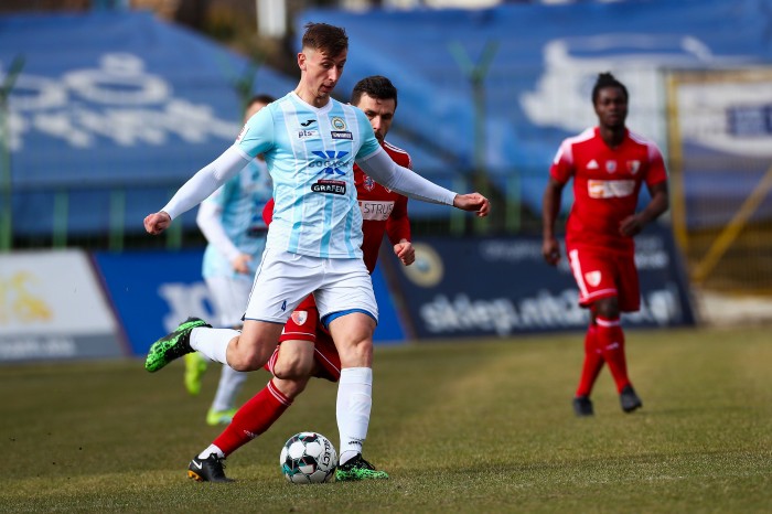 Hutnik - Pogoń Siedlce (fot. Paweł Jerzmanowski) 10.jpg