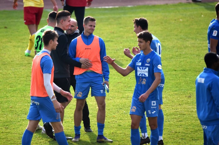 Znicz Pruszków - Hutnik Kraków fot. Andrzej Łucjan (40).JPG