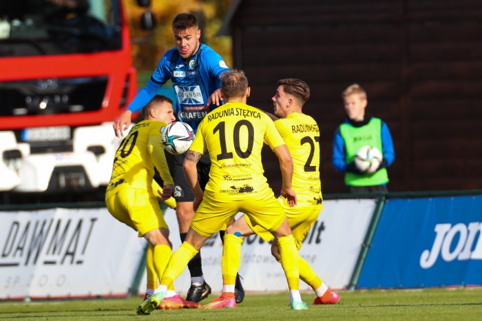 Radunia Stężyca - Hutnik Kraków (27).jpg