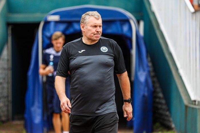 Hutnik - Lech Poznań II (fot. Edyta i Paweł Jerzmanowski) (7).jpg