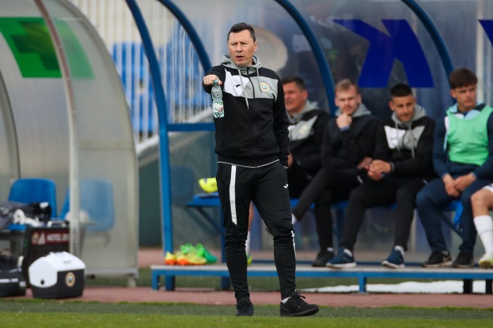 Hutnik - Sokół Ostróda fot. Edyta i Paweł Jerzmanowscy (9).jpg