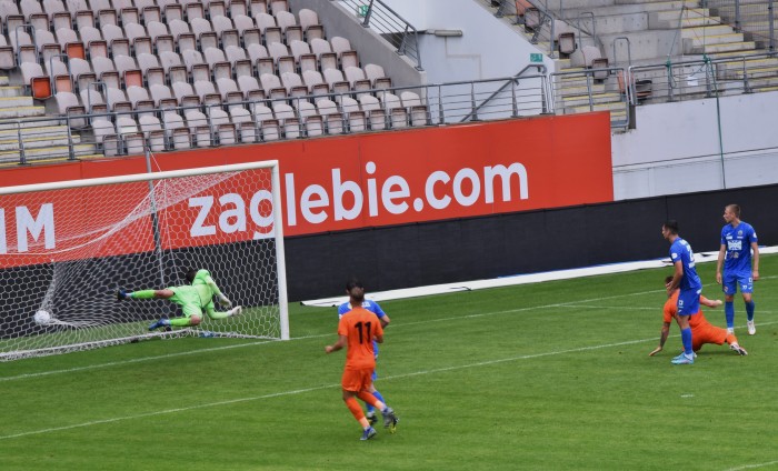 Zagłębie Lubin II - Hutnik Kraków fot. Andrzej Łucjan (37).JPG