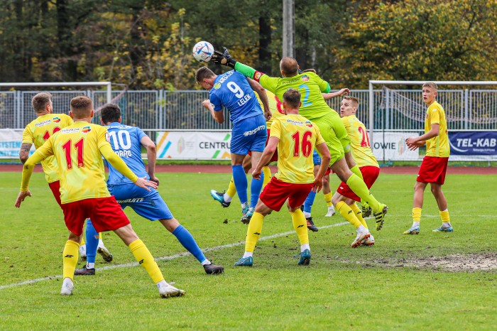 Znicz Pruszków - Hutnik fot. Paweł Jerzmanowski (13).jpg