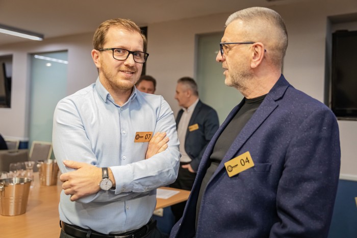 PPCL8364.jpg PPCL8364.jpg