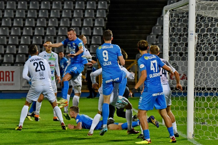 KKS Kalisz - Hutnik fot. Andrzej Łucjan (38).JPG