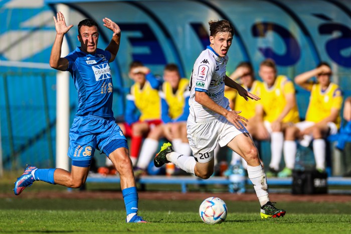 Hutnik - Olimpia Elbląg fot. Edyta i Paweł Jerzmanowscy (22).jpg