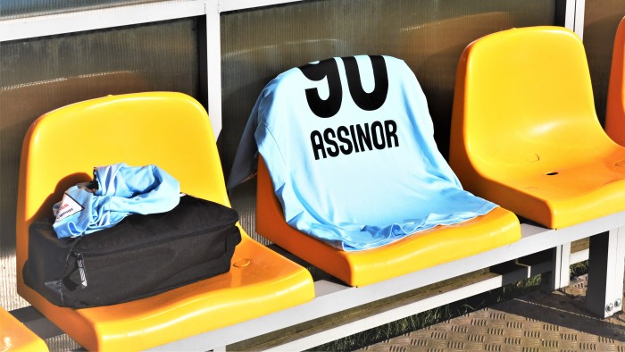 Radunia Stężyca - Hutnik fot. Andrzej Łucjan (12).JPG