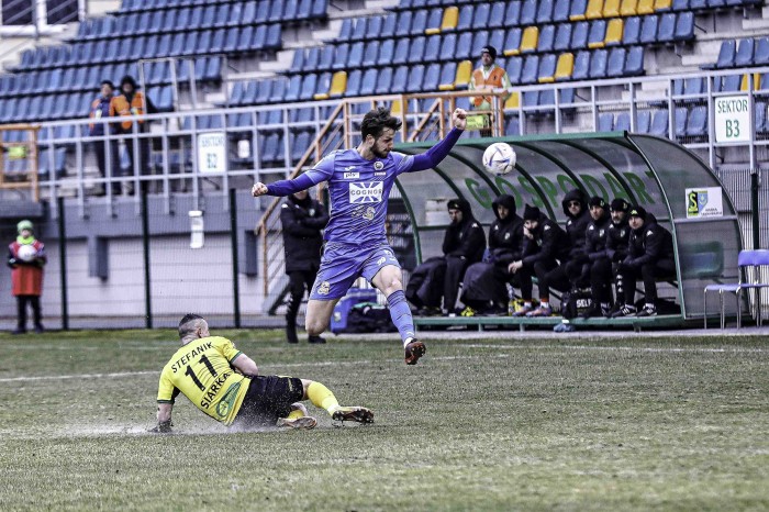 Siarka Tarnobrzeg - Hutnik Kraków fot. Paweł Jerzmanowski (16).jpg