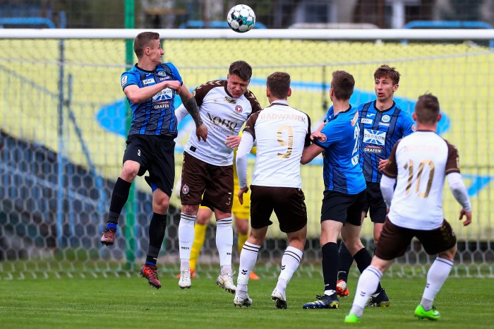 Hutnik - Garbarnia Kraków (fot Paweł Jerzmanowski) 39.jpg