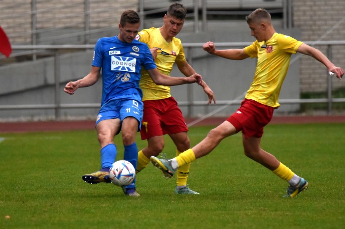 Znicz Pruszków - Hutnik Kraków fot. Andrzej Łucjan (21).JPG
