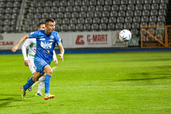 KKS Kalisz - Hutnik fot. Paweł Jerzmanowski (8).jpg