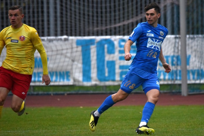 Znicz Pruszków - Hutnik Kraków fot. Andrzej Łucjan (13).JPG