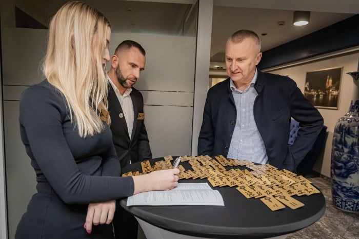 PPCL8304.jpg PPCL8304.jpg