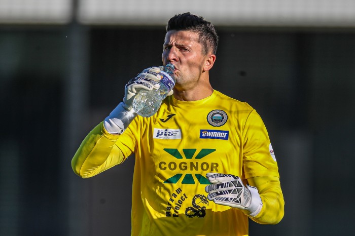 Lech II Poznań - Hutnik fot. Paweł Jerzmanowski (33).jpg