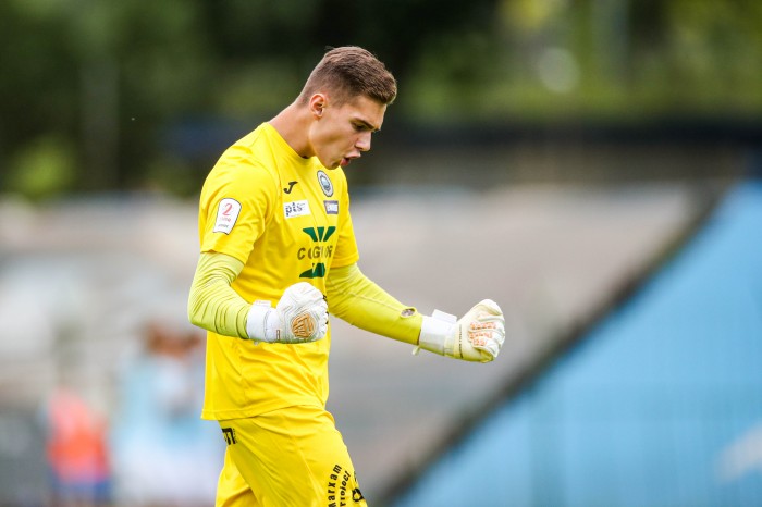 Hutnik - Lech Poznań II (fot. Edyta i Paweł Jerzmanowski) (24).jpg