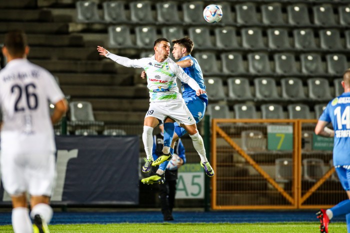 KKS Kalisz - Hutnik fot. Paweł Jerzmanowski (9).jpg